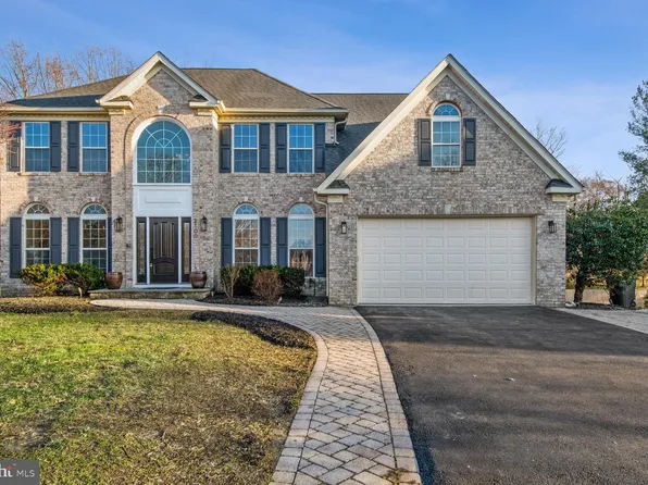 2100 Autumn Haze Ct, Gambrills, MD 21054