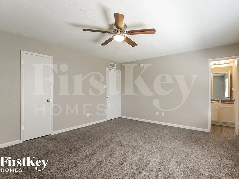 24011 Reagon Canyon Dr — Photo 8