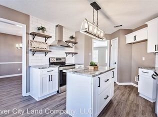 8070 Ellis Rd, Memphis, TN 38133