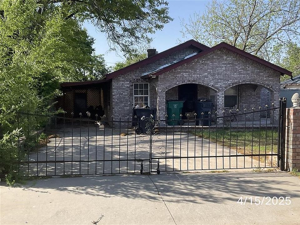 1st image of 418 SW 38th St