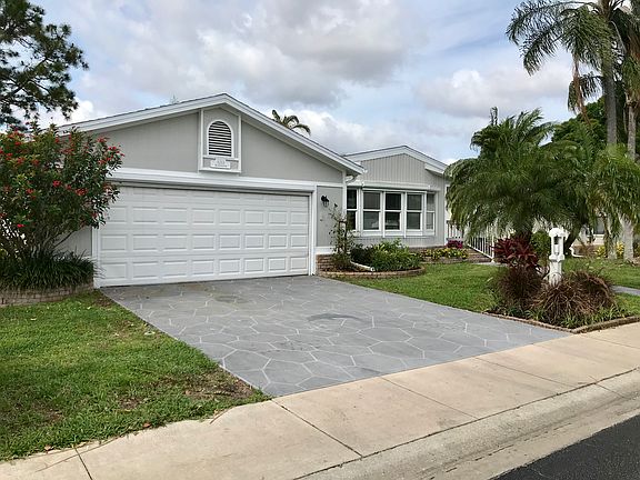 2nd image of 5213 Las Palmas Norte