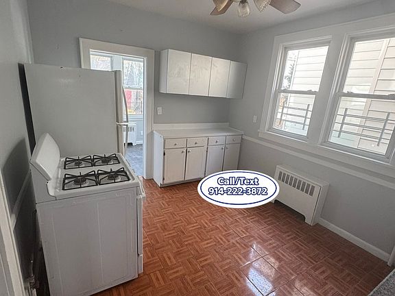 2nd image of 52 William St #2R