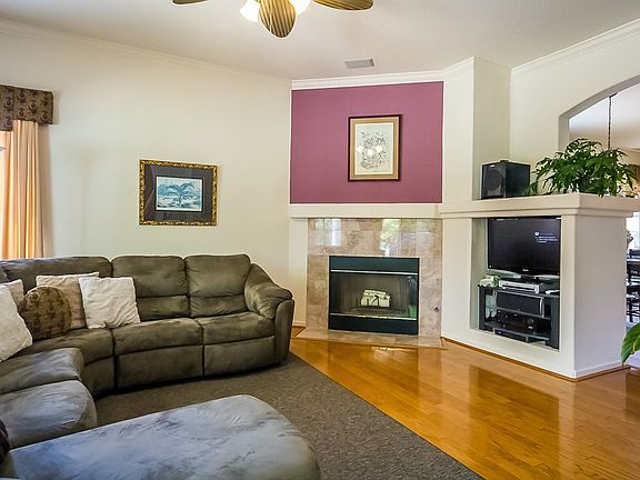 4th image of 6520 Arcade Creek Way