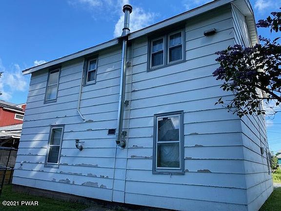 2nd image of 308 12th St