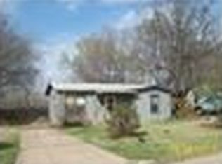 5605 David Strickland Rd, Fort Worth, TX 76119