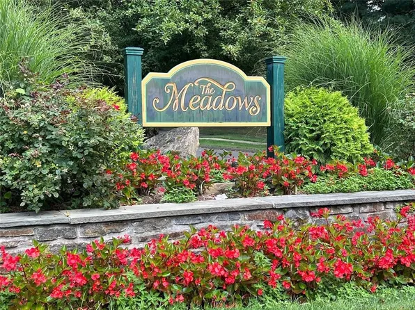 389 The Meadows, Enfield, CT 06082