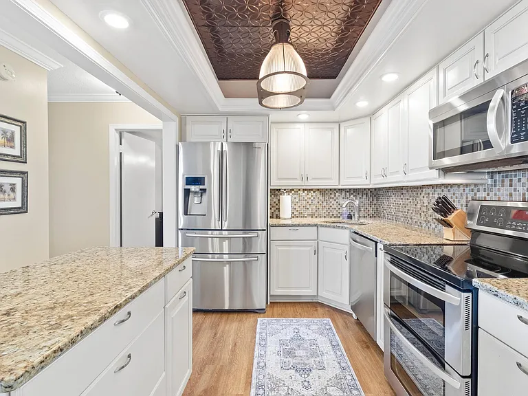 5220 Brittany Dr S #1309 — Photo 9