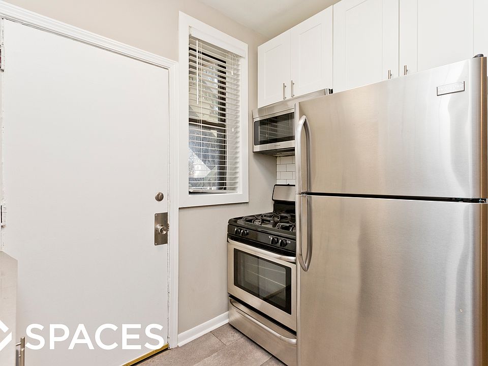 1st image of 3425 1/2 N Elaine Pl APT 2N