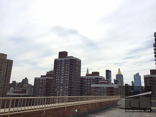Rented by Highline Residential | media 7