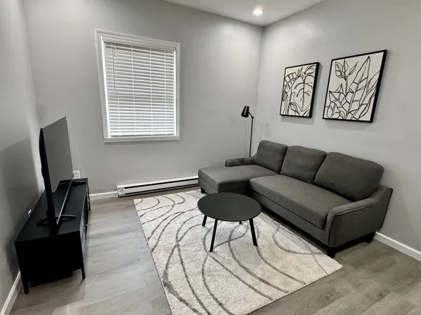 1578 State St APT 3, Schenectady, NY 12304