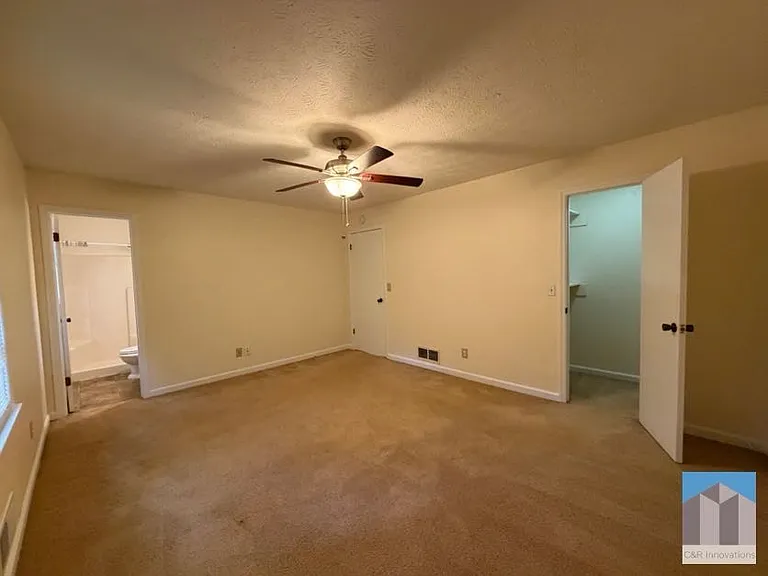 734 Marthas Dr — Photo 11