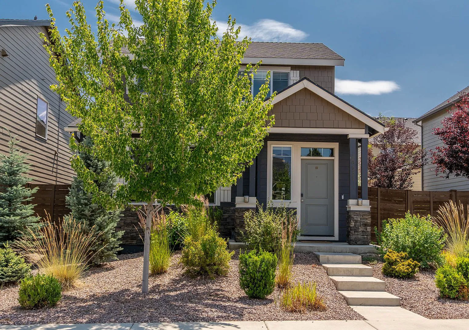 Newer 3 Bedroom, 2.5 Bath Home with Community Pool & Park — Photo 3