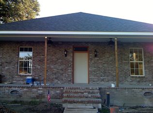 815 Oak Ave, Harahan, LA 70123