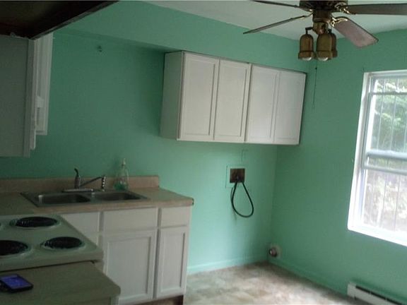 3rd image of 3130 Dunkirk Ave #3