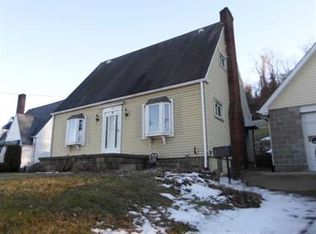 177 State St, Charleroi, PA 15022