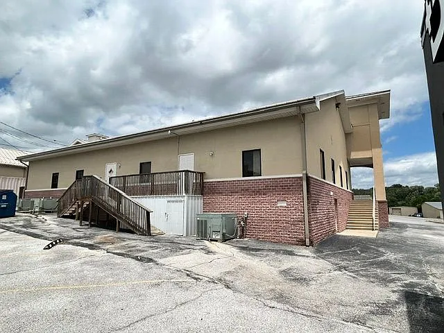 106 E Crandall Ave #A — Photo 7
