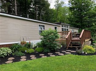 11915 McKinstry Rd, Delevan, NY 14042