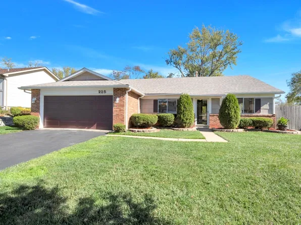 225 Oakhurst Rd, Matteson, IL 60443