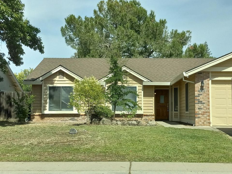 1st image of 1303 Silver Spur Cir