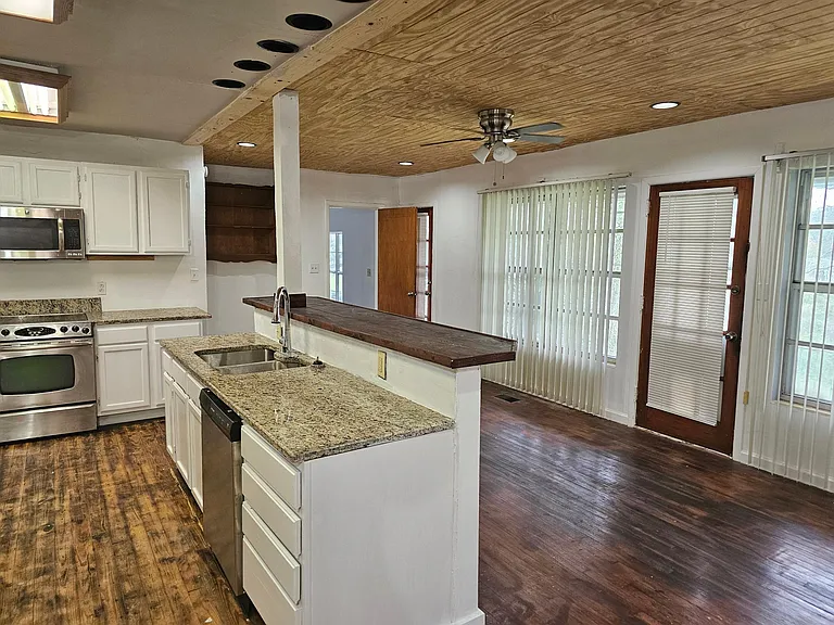 3285 Idlewood Dr — Photo 13
