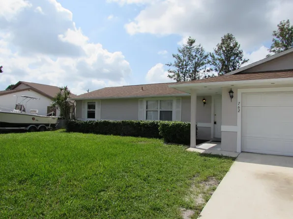 762 SW Bond Rd, Port Saint Lucie, FL 34953