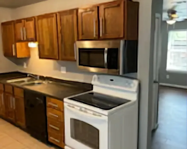 9713-9729 Sycamore Dr #9727 — Photo 6