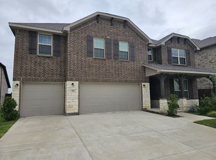 705 McAdoo Dr, Arlington, TX 76002
