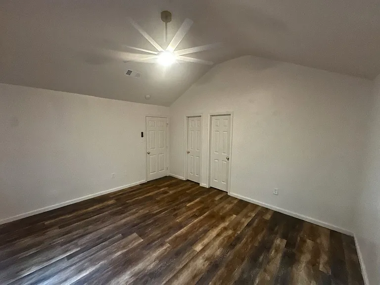 24473 Marie Ct — Photo 31