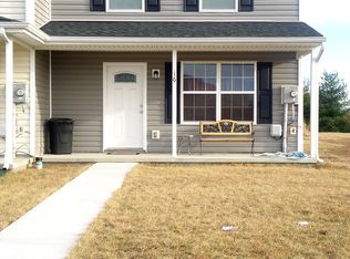 16 Defy Ln, Inwood, WV 25428