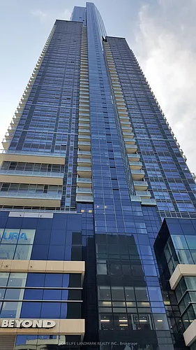 386 Yonge St Photo 1