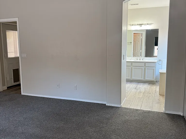 8421 W Mohave St — Photo 29