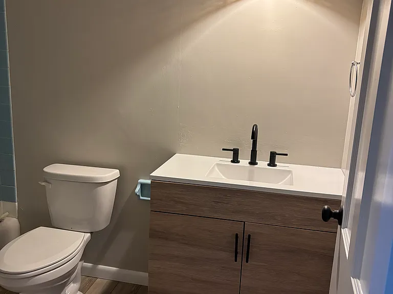 2020 W Philadelphia St #2W — Photo 13