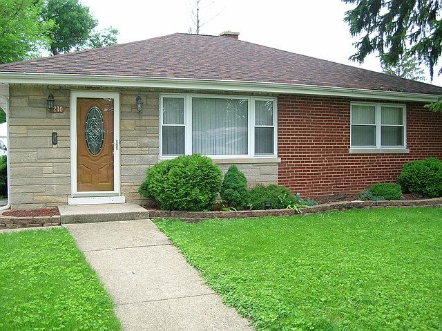 1st image of 210 S Judson St