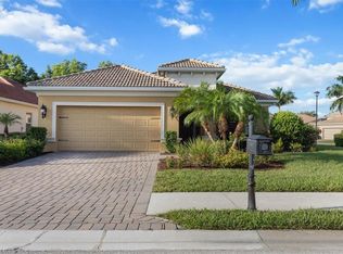 14607 Manchester Dr, Naples, FL 34114