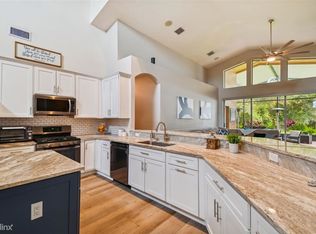 27107 Silverleaf Way, Zephyrhills, FL 33544