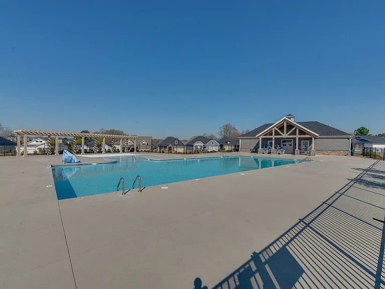 4009 Woodland View Dr — Photo 55