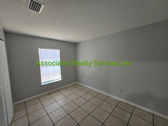 4th image of 6102-6108 NW 26th St #Mr52-04