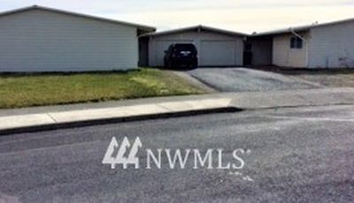 415 /417 Offut Drive, Moses Lake, WA, 98837