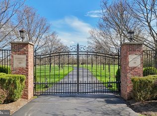 88 Elm Ridge Rd, Princeton, NJ 08540