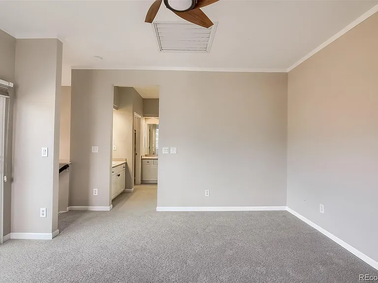 217 S Jackson St #E — Photo 14