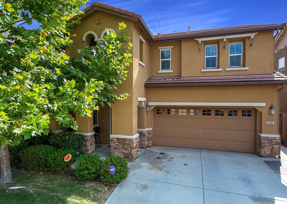 1st image of 2680 Heirloom Way