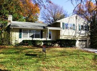 6925 Russell St, Overland Park, KS 66204