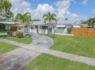 5305 Monroe St, Hollywood, FL 33021