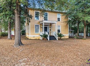 66 Merritt St, Hawkinsville, GA 31036