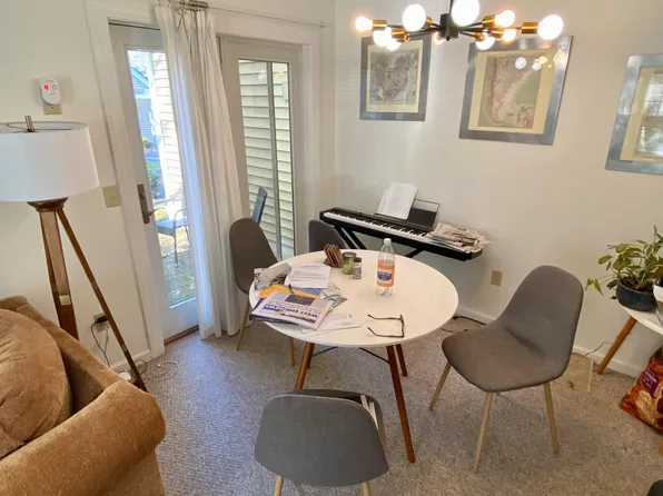 46 Glenridge, Portland, ME 04102