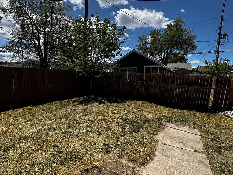1341 N Harrison Ave — Photo 10