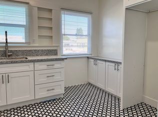 528 E 17th St #528, Long Beach, CA 90813