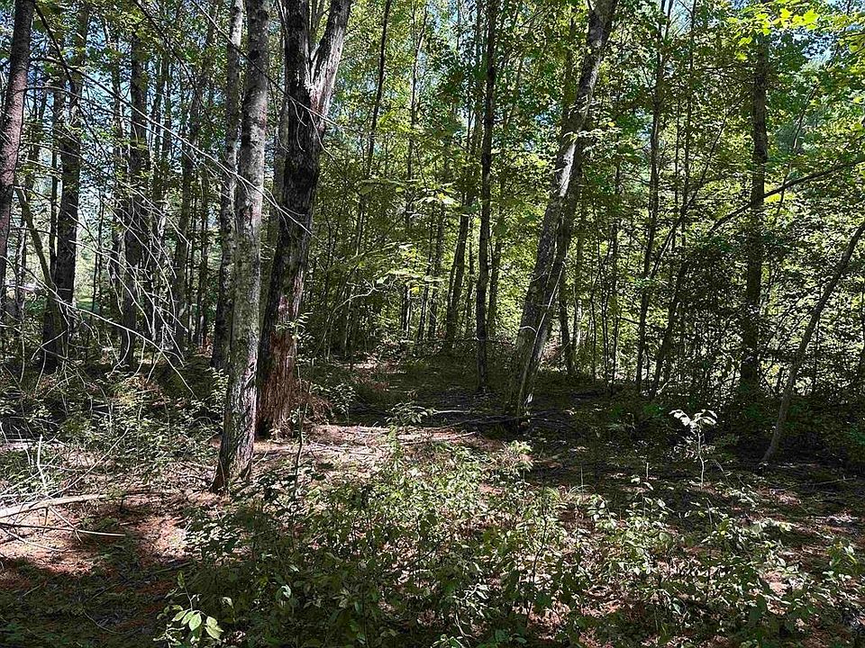 1st image of 12 Baxter Place