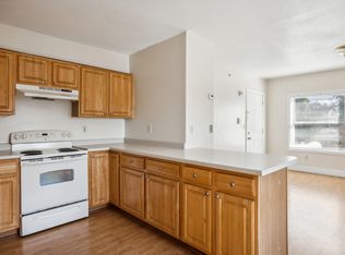 48 North St APT 9, Ware, MA 01082
