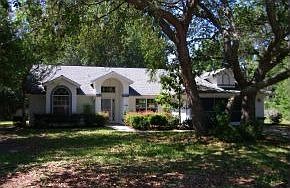 2nd image of 7982 N Golfview Dr